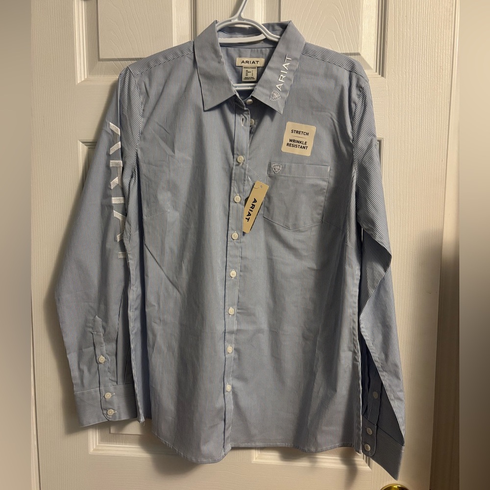 Ariat Long Sleeve